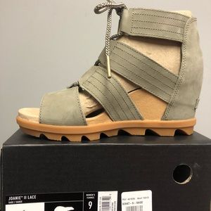 Sorel Joanie II Lace